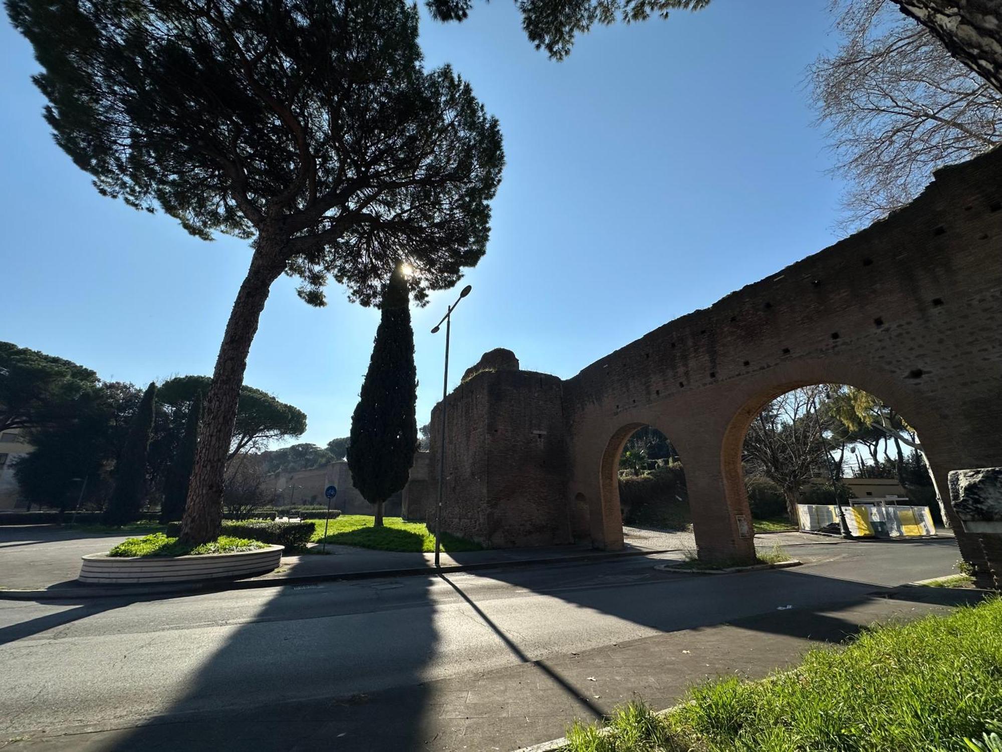 Quiet & Cosy Colosseum Rome Luaran gambar